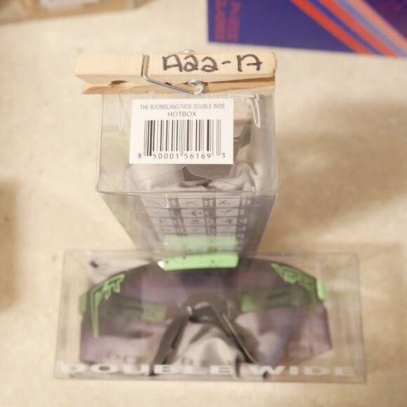 Pit Viper Sunglasses Neon Green Blocks 100% UVA & UVB Tinted Lenses Beach Miami - Picture 14 of 14